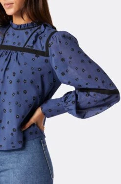Joie Duras Long Sleeve Cotton Top 11 Joie Duras Long Sleeve Cotton Top -Joie Shop 22 3 009162 TP05391 BIJOUBLUEMULTI DURAS 6